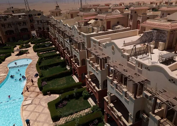Sea-poolside Lasirena In An Sokhna *